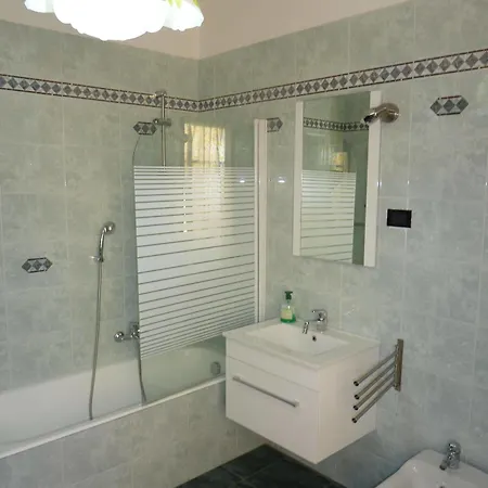 Bed & Breakfast Antica Porta Delle Cinque Terre 3*