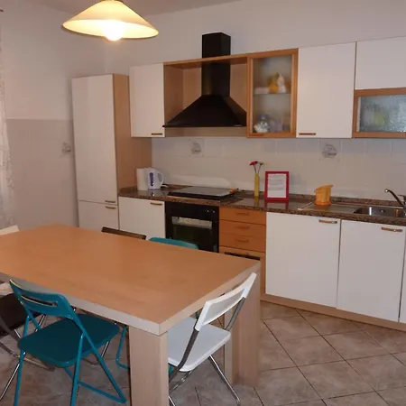 Antica Porta Delle Cinque Terre Bed & Breakfast