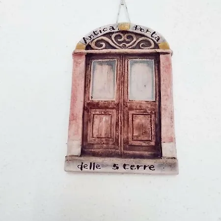 ベッド・アンド・ブレックファスト Antica Porta Delle Cinque Terre ピニョーネ